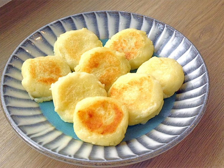 じゃがいもと豆腐のもちもちお焼き