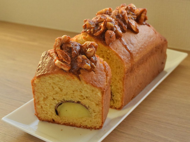 焼き芋入りのパウンドケーキ
